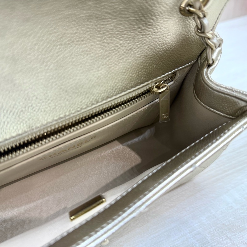 CHANEL金色荔枝牛皮雙C調節扣口蓋包AS5759-15