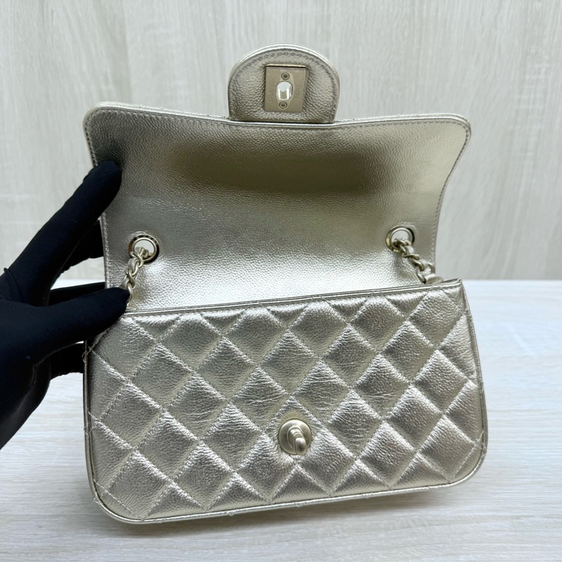 CHANEL金色荔枝牛皮雙C調節扣口蓋包AS5759-16