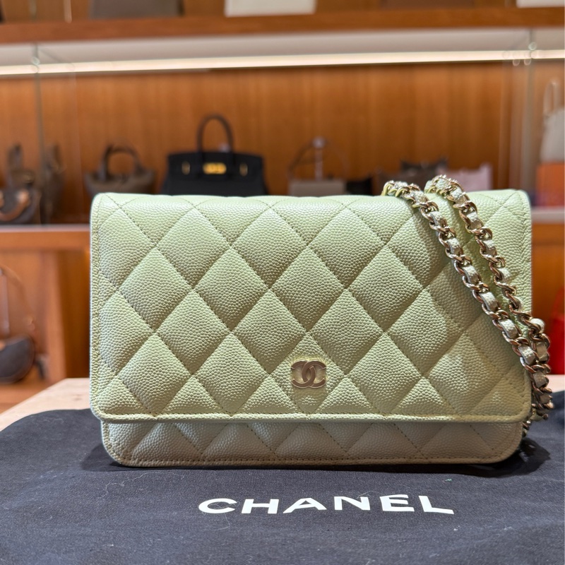CHANEL 香奈兒 WOC 果綠色-1