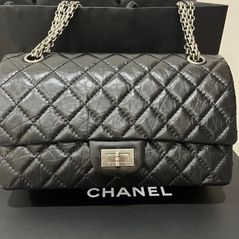 Chanel 2.55 24公分黑銀牛皮