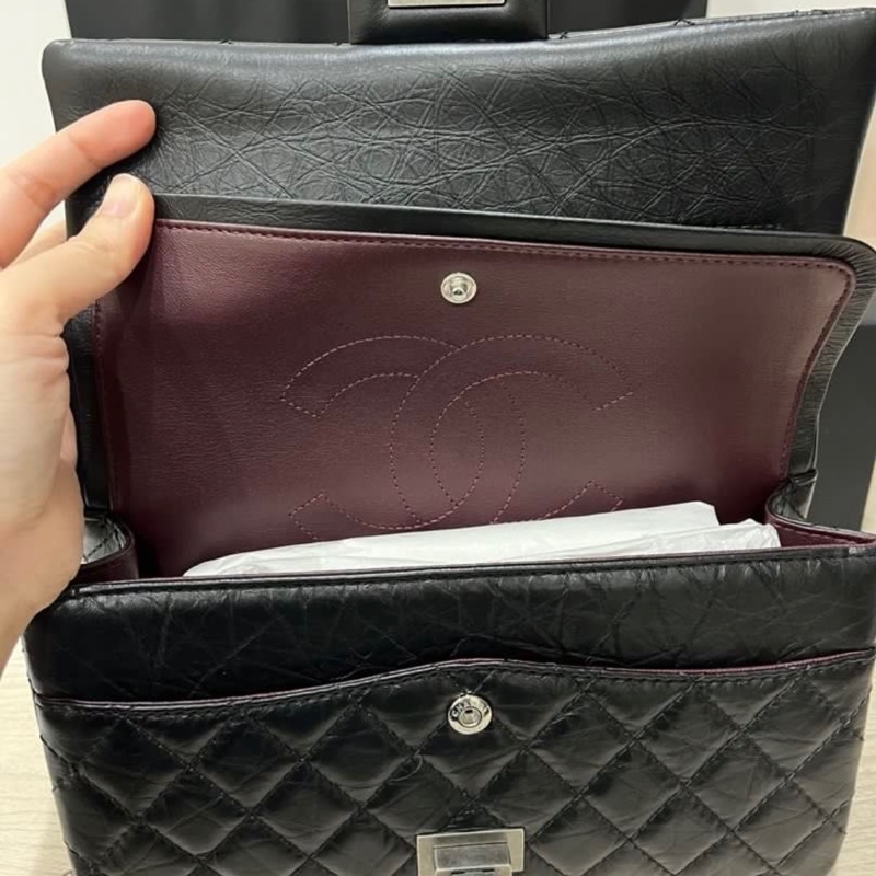 Chanel 2.55 24公分黑銀牛皮-10