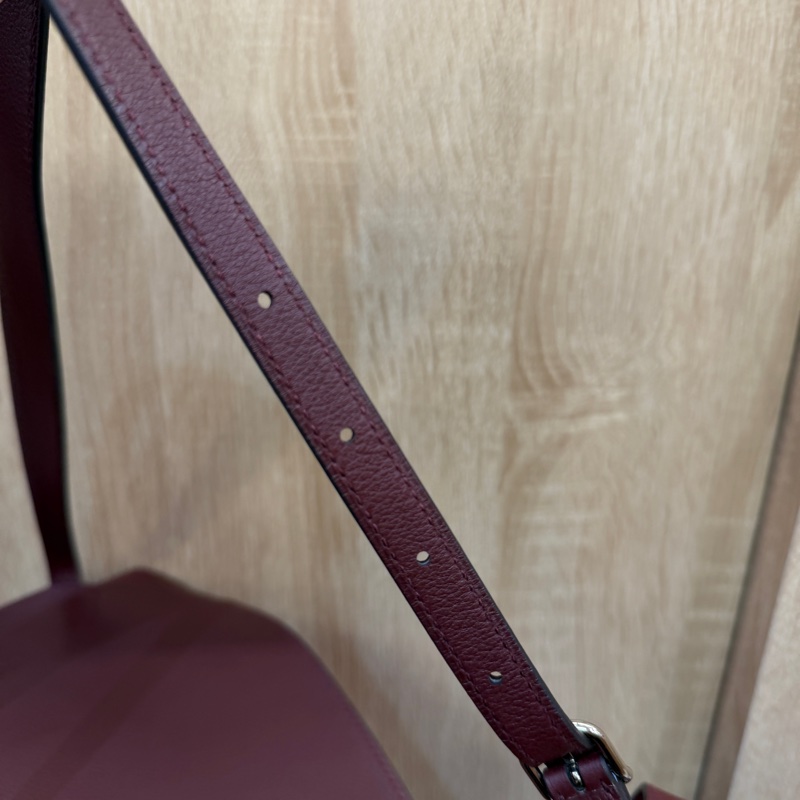 Hermes 酒紅Evercolor皮銀釦GR24後背包-14