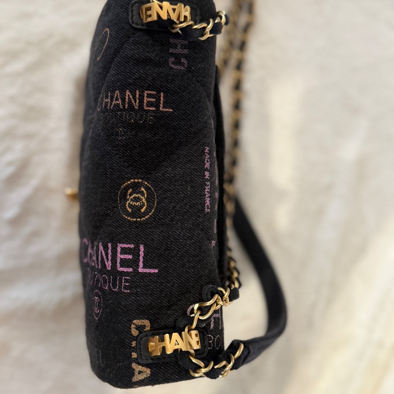 Chanel 香奈兒塗鴉牛仔 CF-1