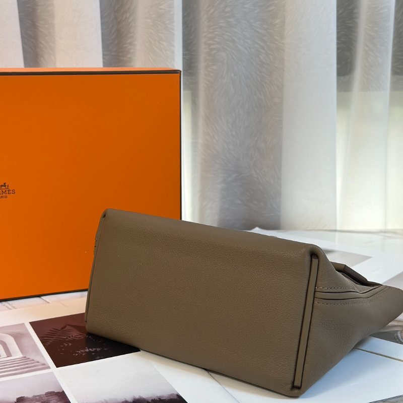 HERMES Mini 24/24 - 灰銀 B-5