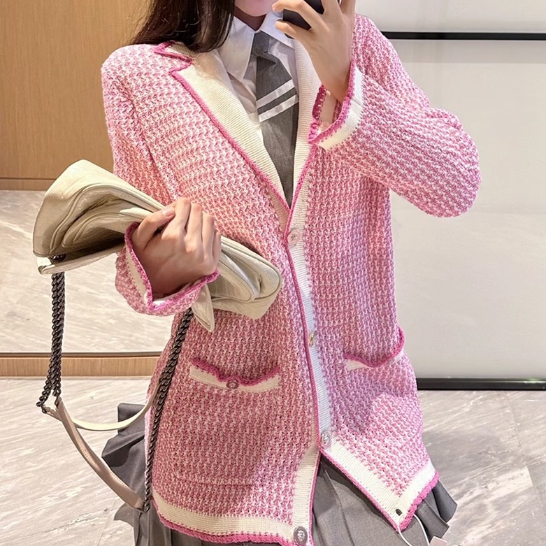 CHANEL pink粉色針織開衫外套獅子釦-寬鬆版型-12