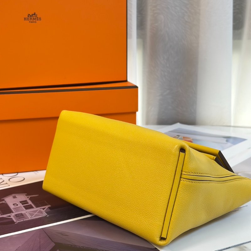 HERMES Mini 24/24 - 那不勒斯黃銀 B-5