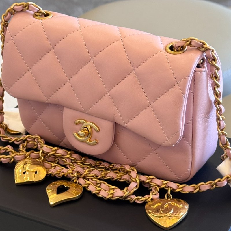 *SHIHNA名牌精品* CHANEL Mini Coco 粉色羊皮金釦愛心鍊 CF17 口蓋包-2