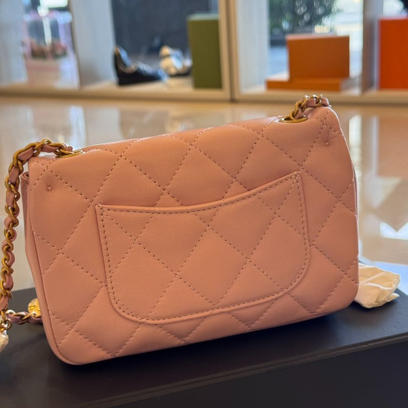 *SHIHNA名牌精品* CHANEL Mini Coco 粉色羊皮金釦愛心鍊 CF17 口蓋包-3