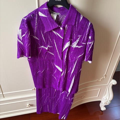 三宅一生紫色無袖洋裝+短袖外套