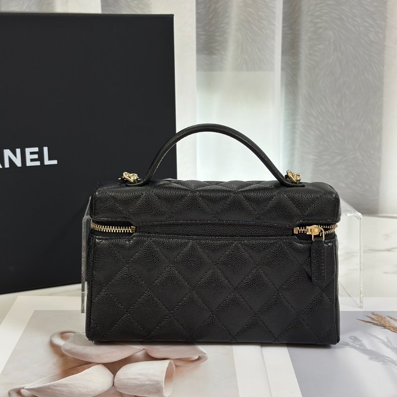 CHANEL LP粒面牛皮手提飯盒包 - 黑金-4