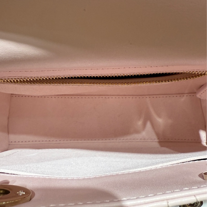 DIOR 黛妃包 櫻花粉-4