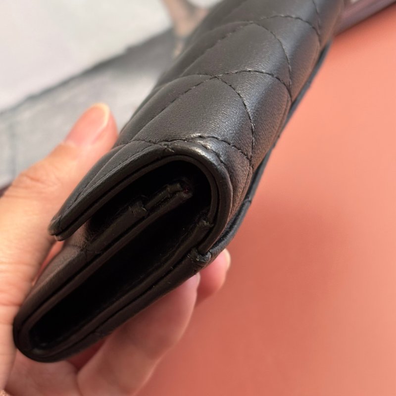 ::CHANEL:: AP0214 經典口蓋卡片夾 黑金零錢卡包 錢包-10