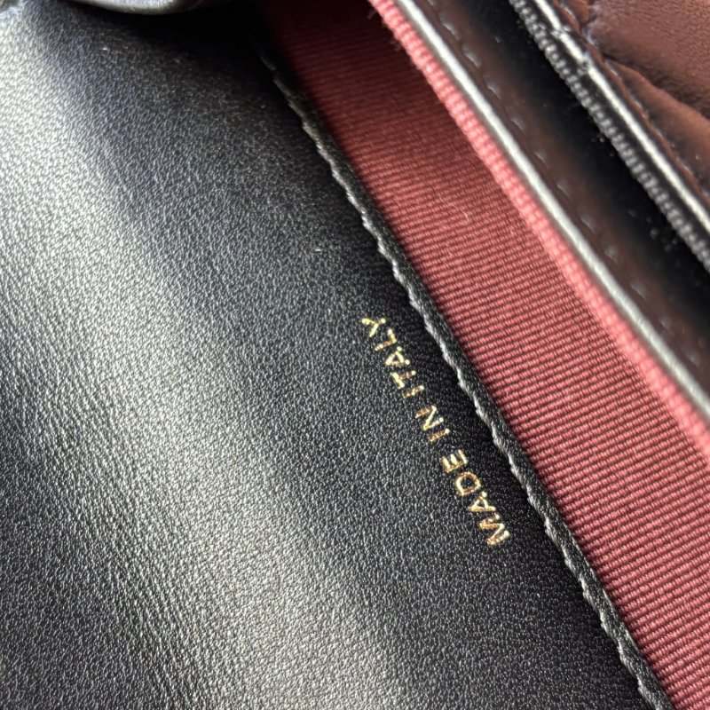 ::CHANEL:: AP0214 經典口蓋卡片夾 黑金零錢卡包 錢包-15