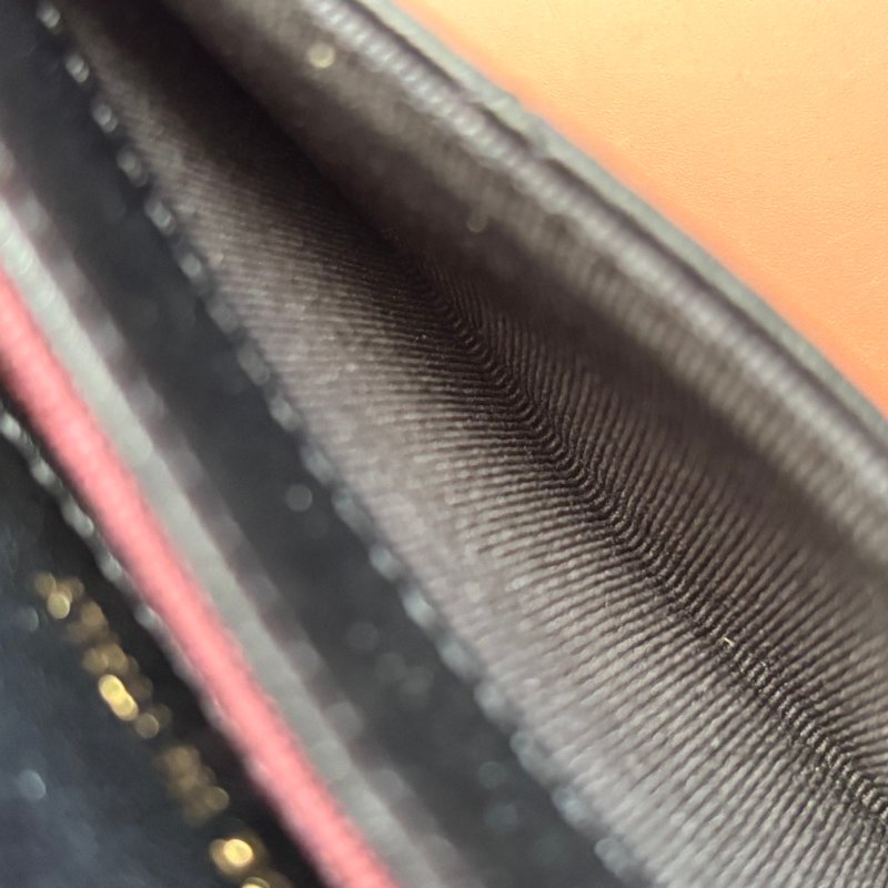 ::CHANEL:: AP0214 經典口蓋卡片夾 黑金零錢卡包 錢包-16