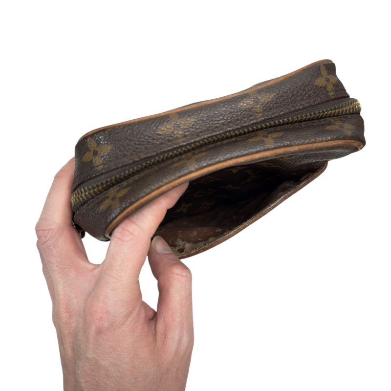 LOUIS VUITTON 中古 Danube 老花 斜揹袋-14