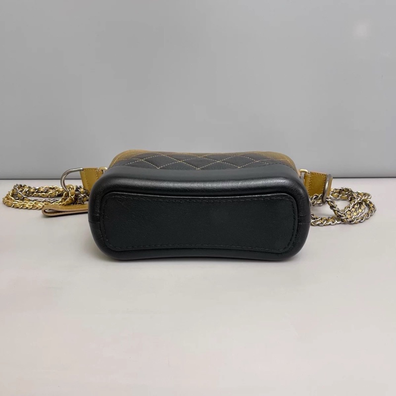 Chanel香奈兒 限量黑金漸變色荔枝紋小號流浪包-2