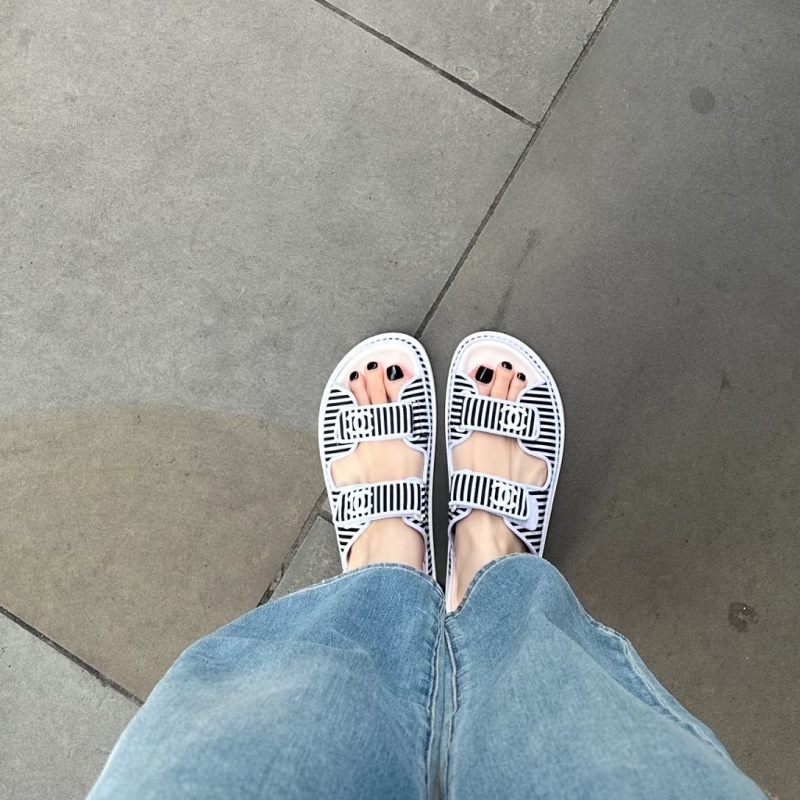 Chanel 黑白條紋雙C鞋⭐️全新New 🐈-5