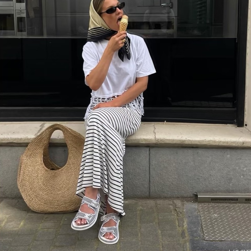 Chanel 黑白條紋雙C鞋⭐️全新New 🐈-7