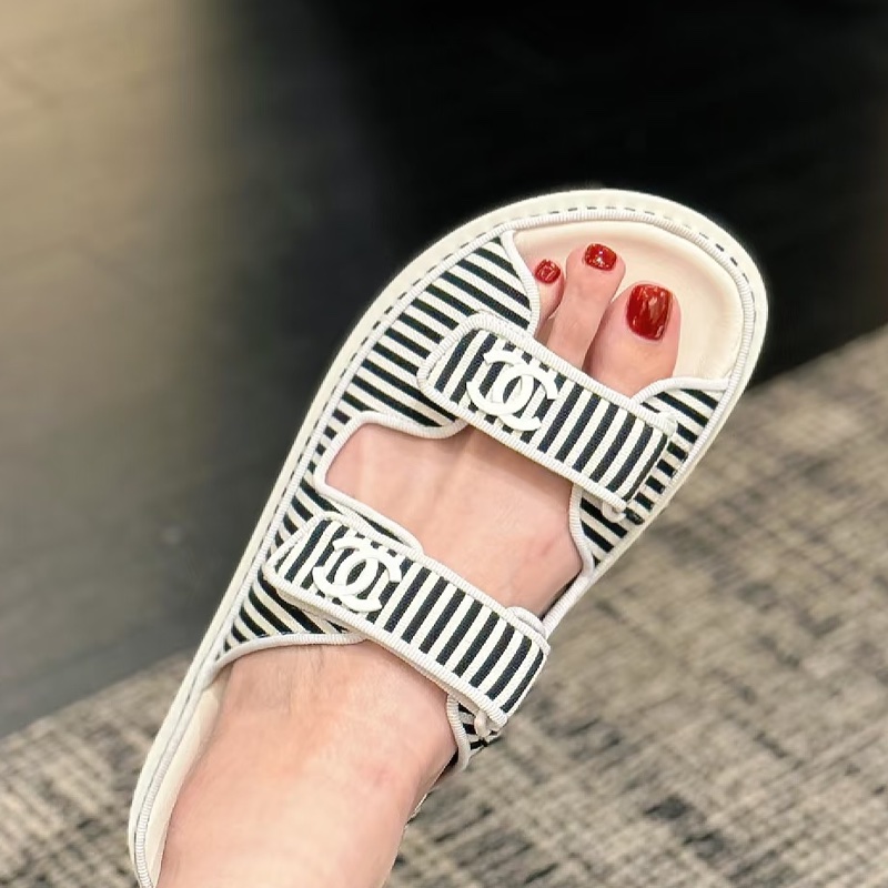 Chanel 黑白條紋雙C鞋⭐️全新New 🐈-9
