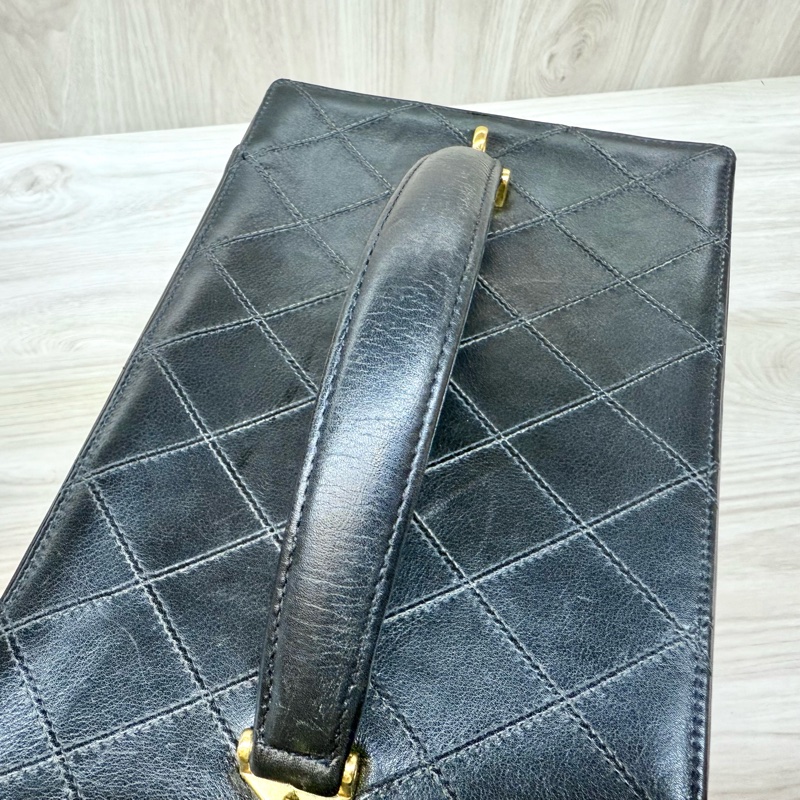 Chanel黑牛皮Vanitycase化妝箱A01620-10