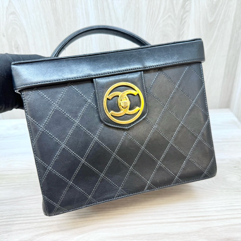 Chanel黑牛皮Vanitycase化妝箱A01620-17
