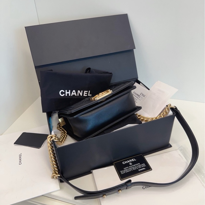 【98新以上大全套🆕】Chanel 黑金牛皮leboy 小號 small 單肩包-4