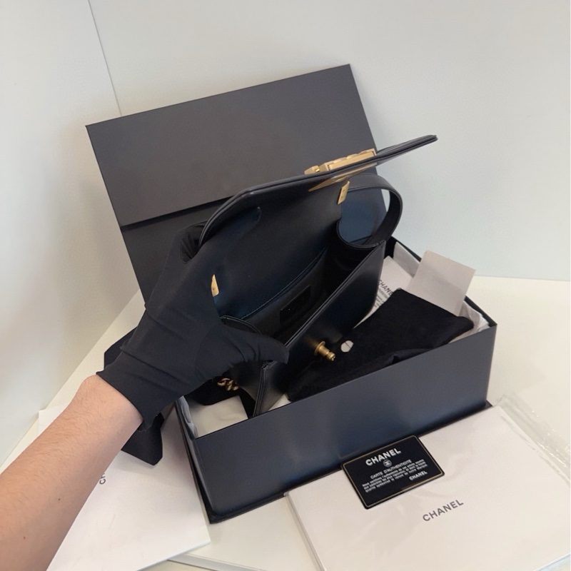 【98新以上大全套🆕】Chanel 黑金牛皮leboy 小號 small 單肩包-7