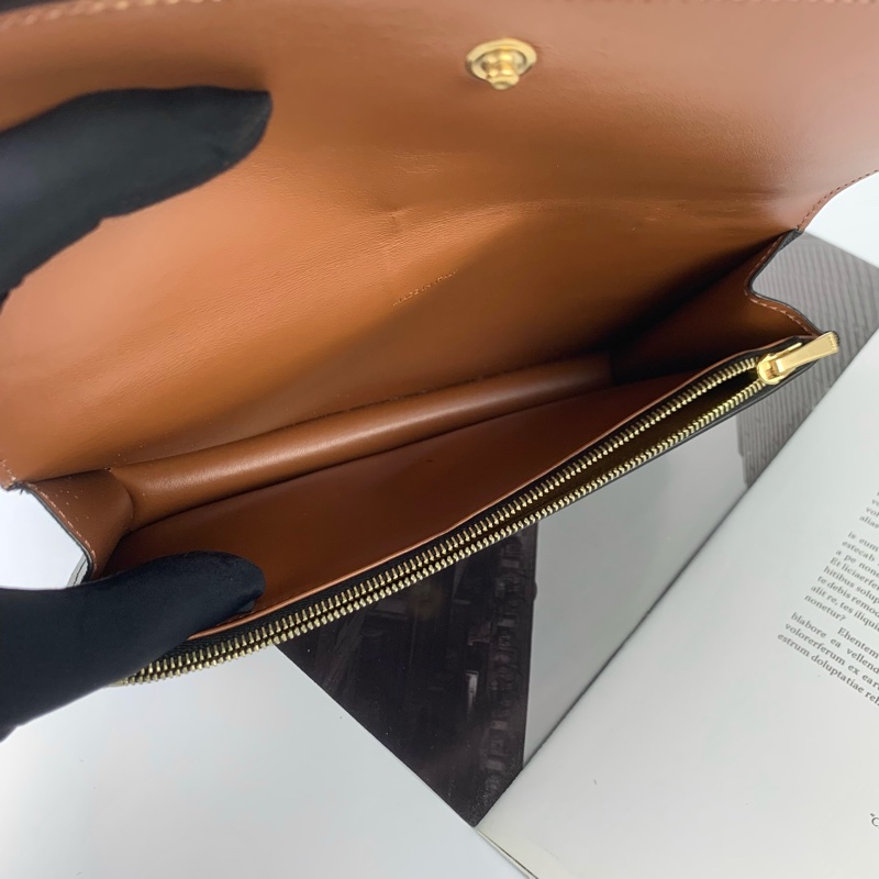 Celine woc信封包-11