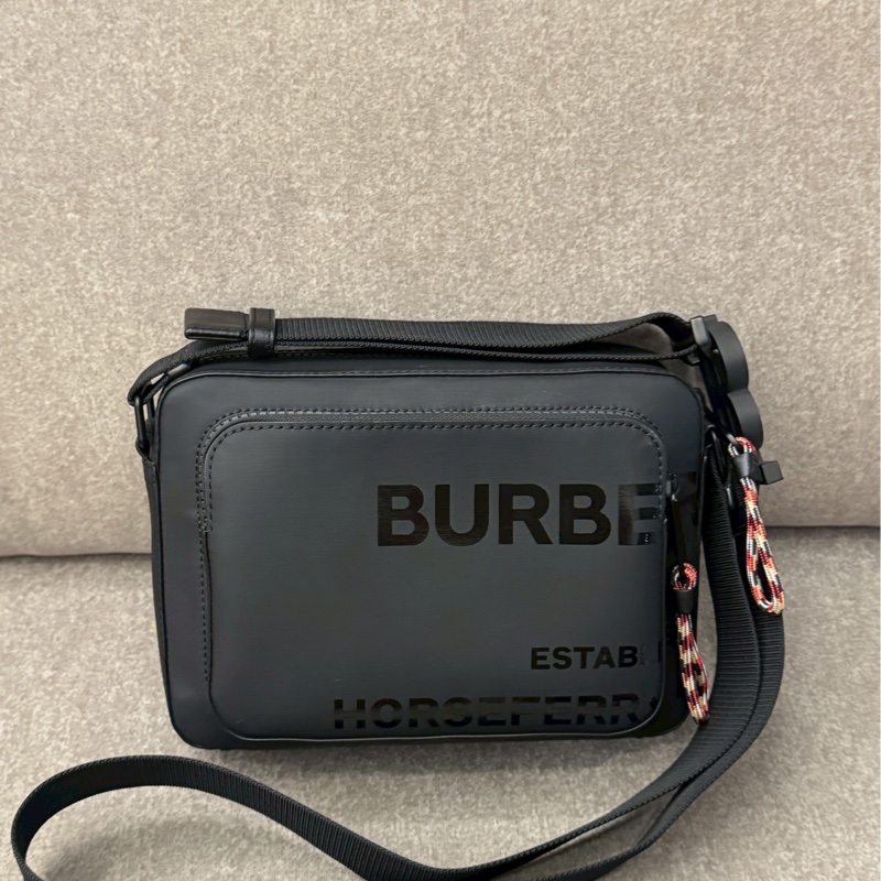 Burberry黑色相機包-0