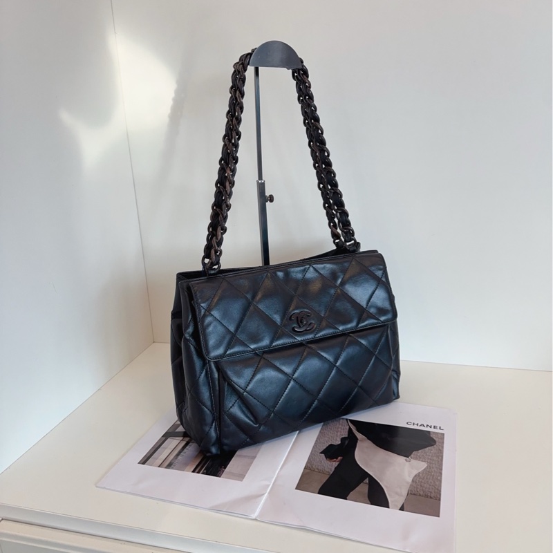 【97新🆕】Chanel soblack黑天使大菱格亞克力粗鏈條tote奶粉包 像塊濃郁的黑巧🍫方正 單肩包-1