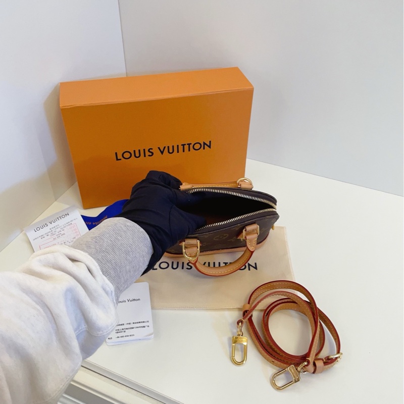 【99新大全套25年票🆕】LV alma nano 老花迷你小貝殼 手提包 單肩斜挎包-7