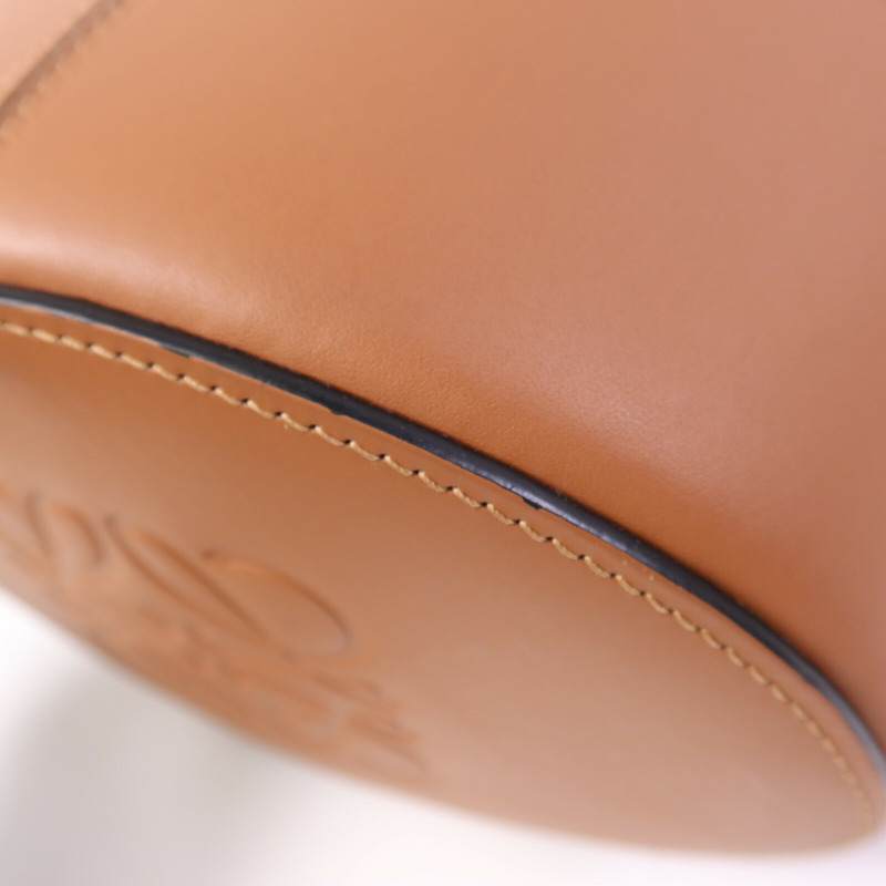 LOEWE 牛皮皮革Balloon Medium金扣手挽肩背兩用袋-12