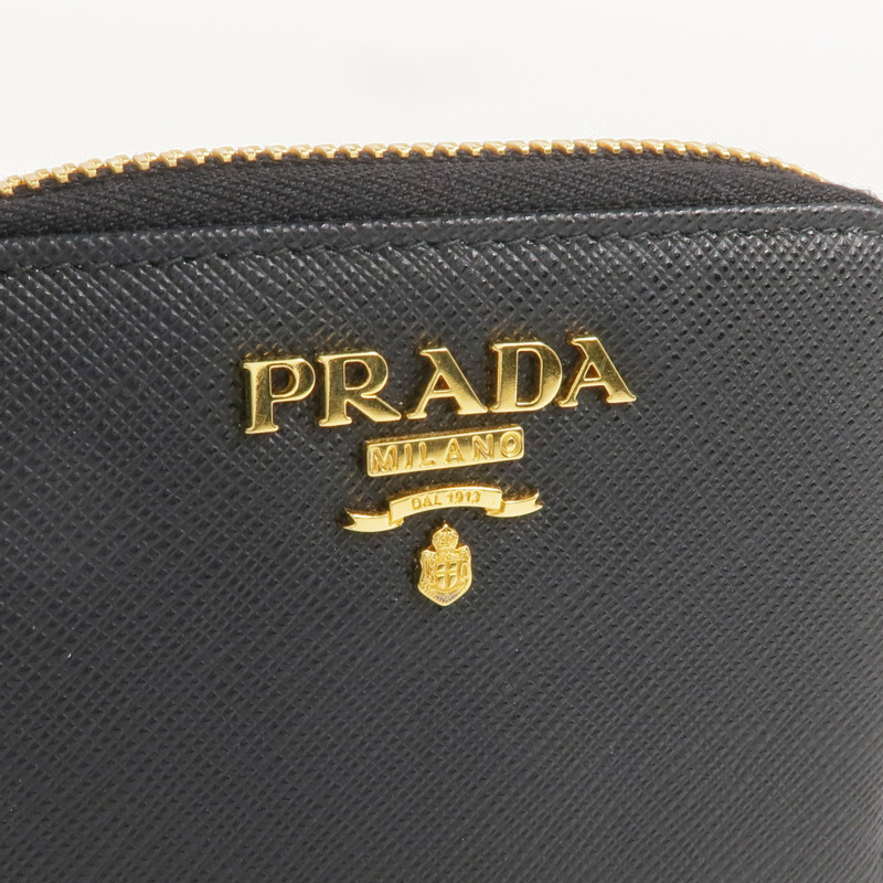 PRADA Saffiano皮革Coin Case金扣零錢包-10