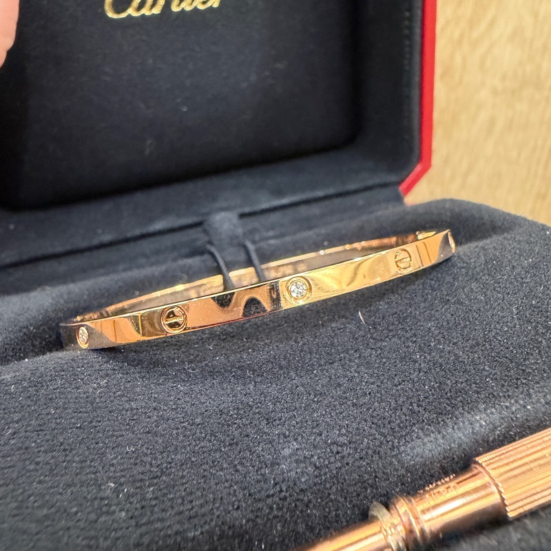 Cartier 750玫瑰金6點鑽Love小型款手環B60476-1