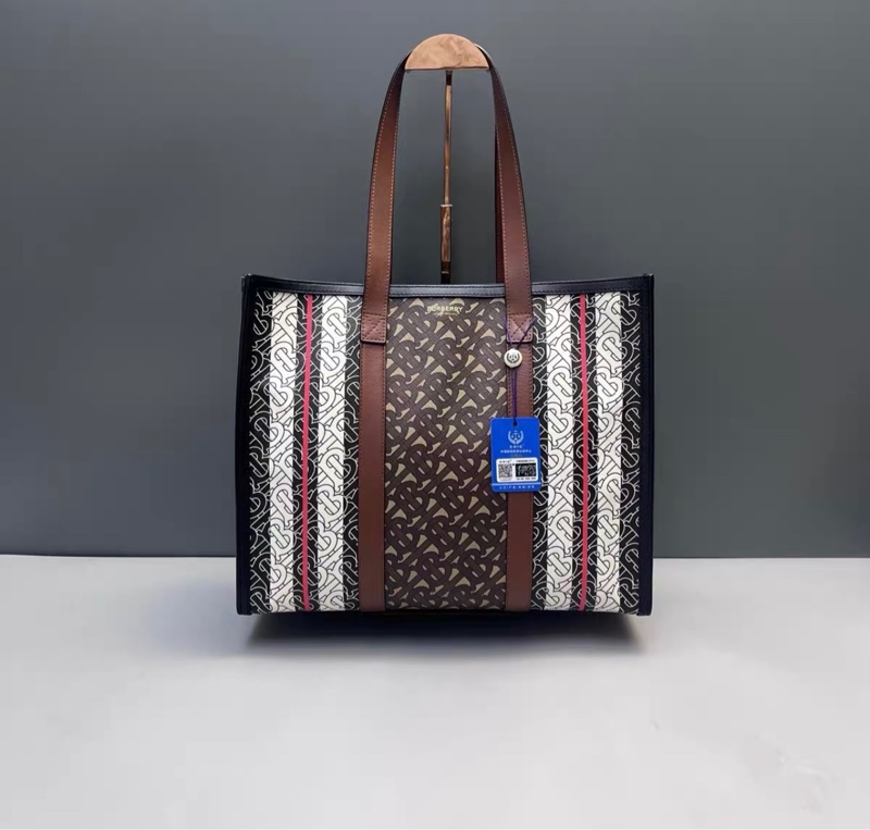 Burberry tote馬鞍棕托特包購物袋 尺寸約35*29*16-1