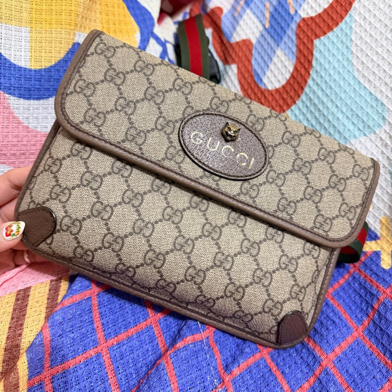 Gucci 虎頭胸腰包 降📉$14999-5