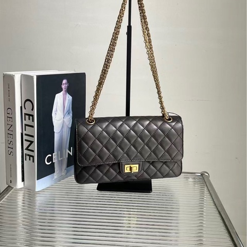 🔥新到：98🆕 26開有卡 香奈兒 / Chanel 2.55小號 底長24 木炭灰色 顏色有質感 比黑色高級 好價2xxxx🉐