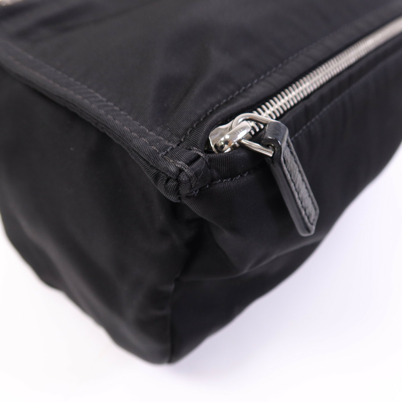 GIVENCHY 尼龍Pandora Mini銀扣肩背袋-11