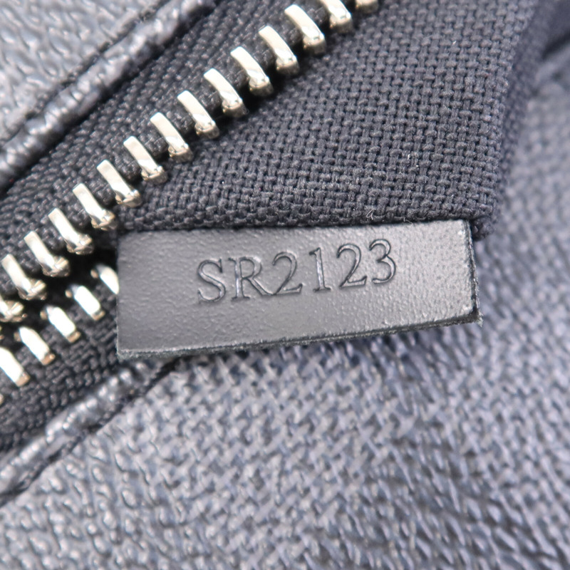 LOUIS VUITTON Damier Graphite Mick PM銀扣肩背袋-7