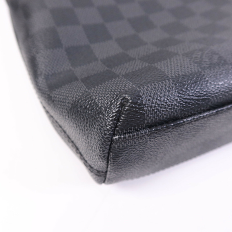 LOUIS VUITTON Damier Graphite Mick PM銀扣肩背袋-12