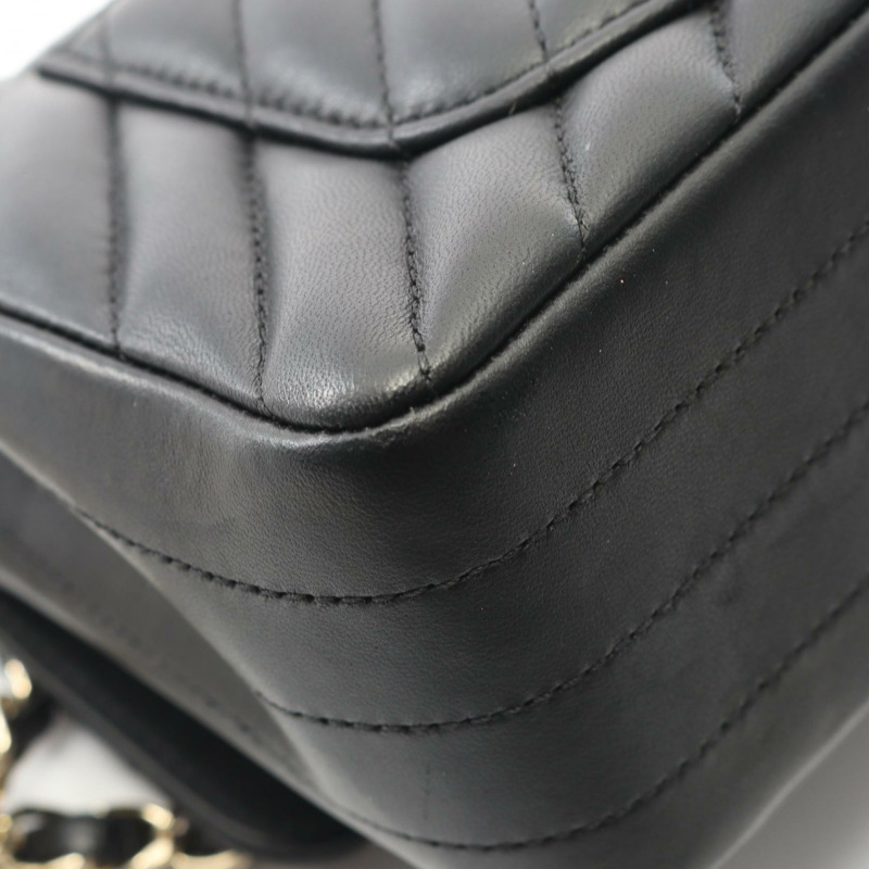 香奈兒迷你20 V型縫線人字紋肩背包 A69900 羊皮 黑色 二手 金色五金-6