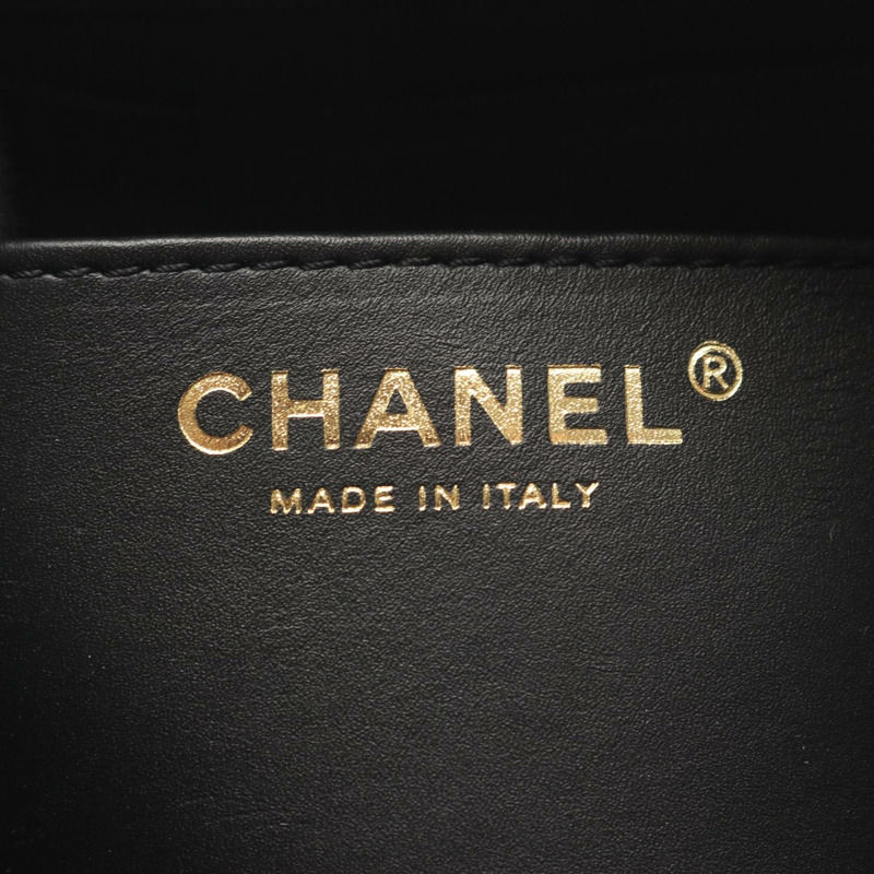 香奈兒 (CHANEL) 絎縫鏈條肩背斜背包，黑色皮革，金色五金，二手女款-3