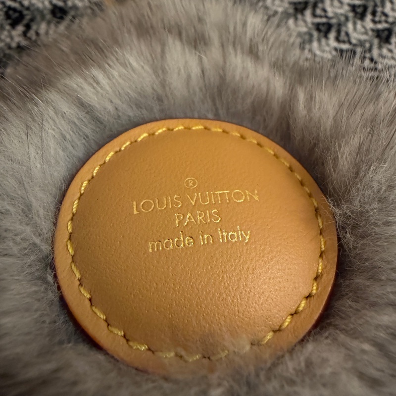 LOUIS VUITTON Vivienne Fur 手袋吊飾及鑰匙圈 灰色-6