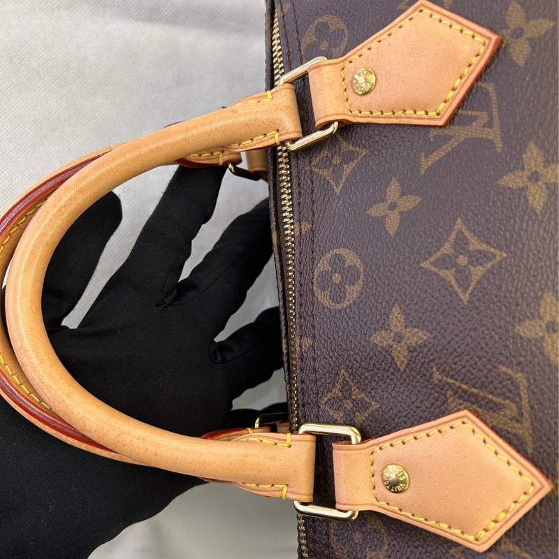 LV老花 speedy30cm二用包-11