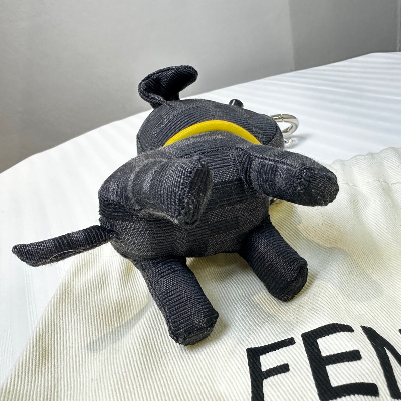 閒置新 芬迪/Fendi Ito Charm 黑色小狗鑰匙夾吊飾布質 5x12x10.5cm-6