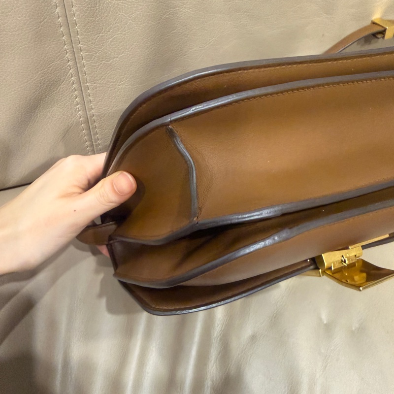 🈶購證❤️celine #焦糖色 #teen #box #豆腐包 中號-16