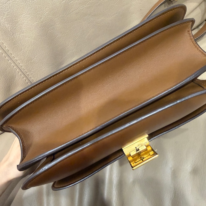 🈶購證❤️celine #焦糖色 #teen #box #豆腐包 中號-17