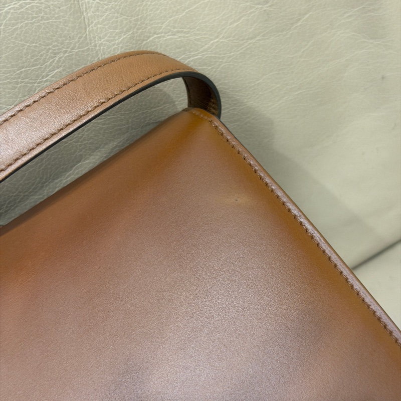 🈶購證❤️celine #焦糖色 #teen #box #豆腐包 中號-30