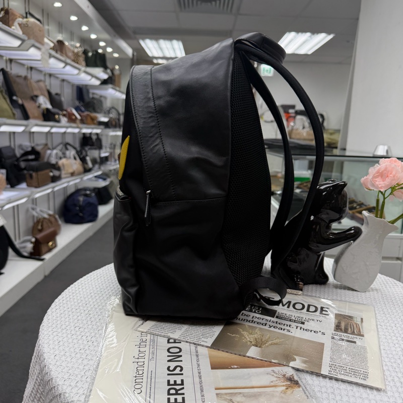 9成新 Fendi 書包-1