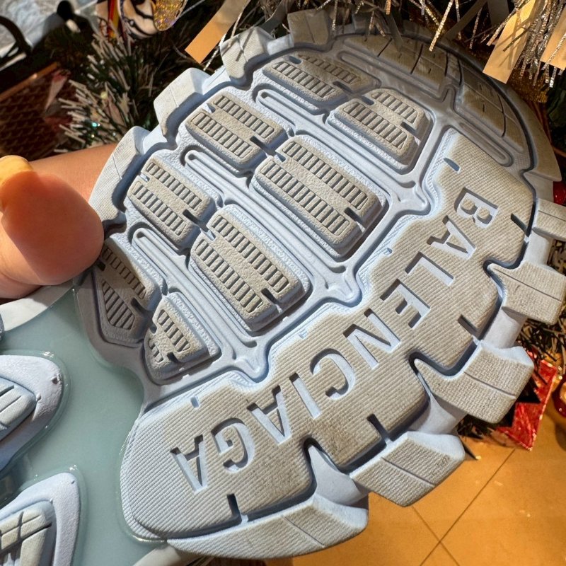 Balenciaga 水藍色運動休閒球鞋-2
